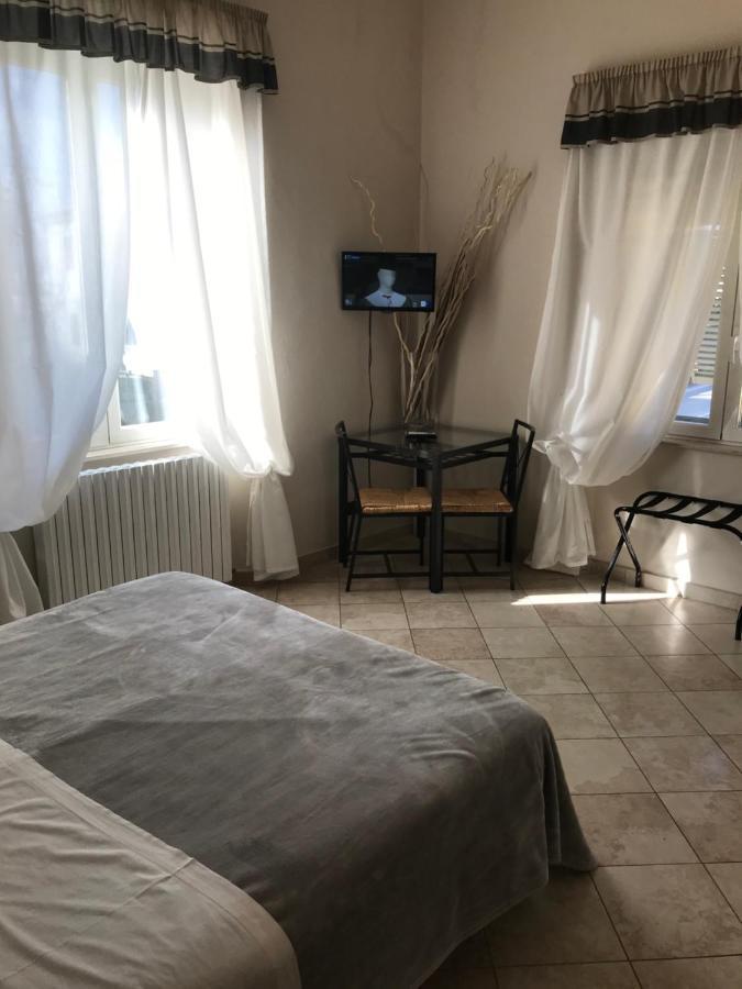 Hotel Paola Алтопасчио Экстерьер фото